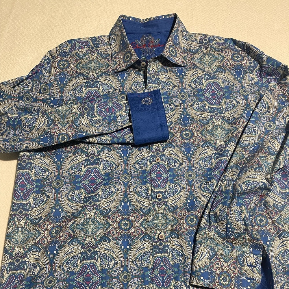 Robert Graham shirt